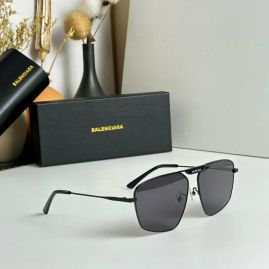 Picture of Balenciga Sunglasses _SKUfw54044899fw